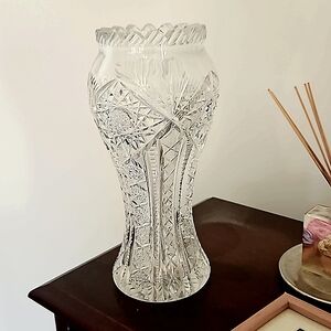 Lead crystal vase 1920s